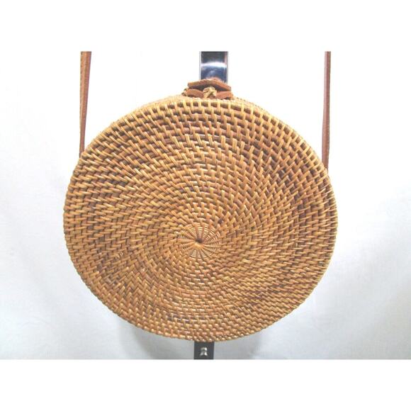 Straw Studios Bali Round Rattan & Leather Hand Woven Crossbody Circle Bag Purse - Picture 9 of 12